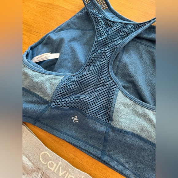 Shambhala Sports Bra w/CK Boxers - Picture 6 of 7